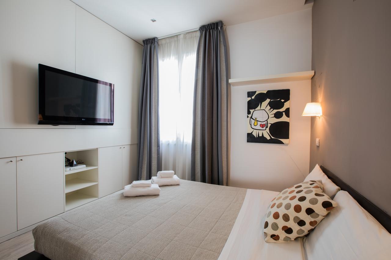 Attico Santa Brigida Apartment Naples Luaran gambar
